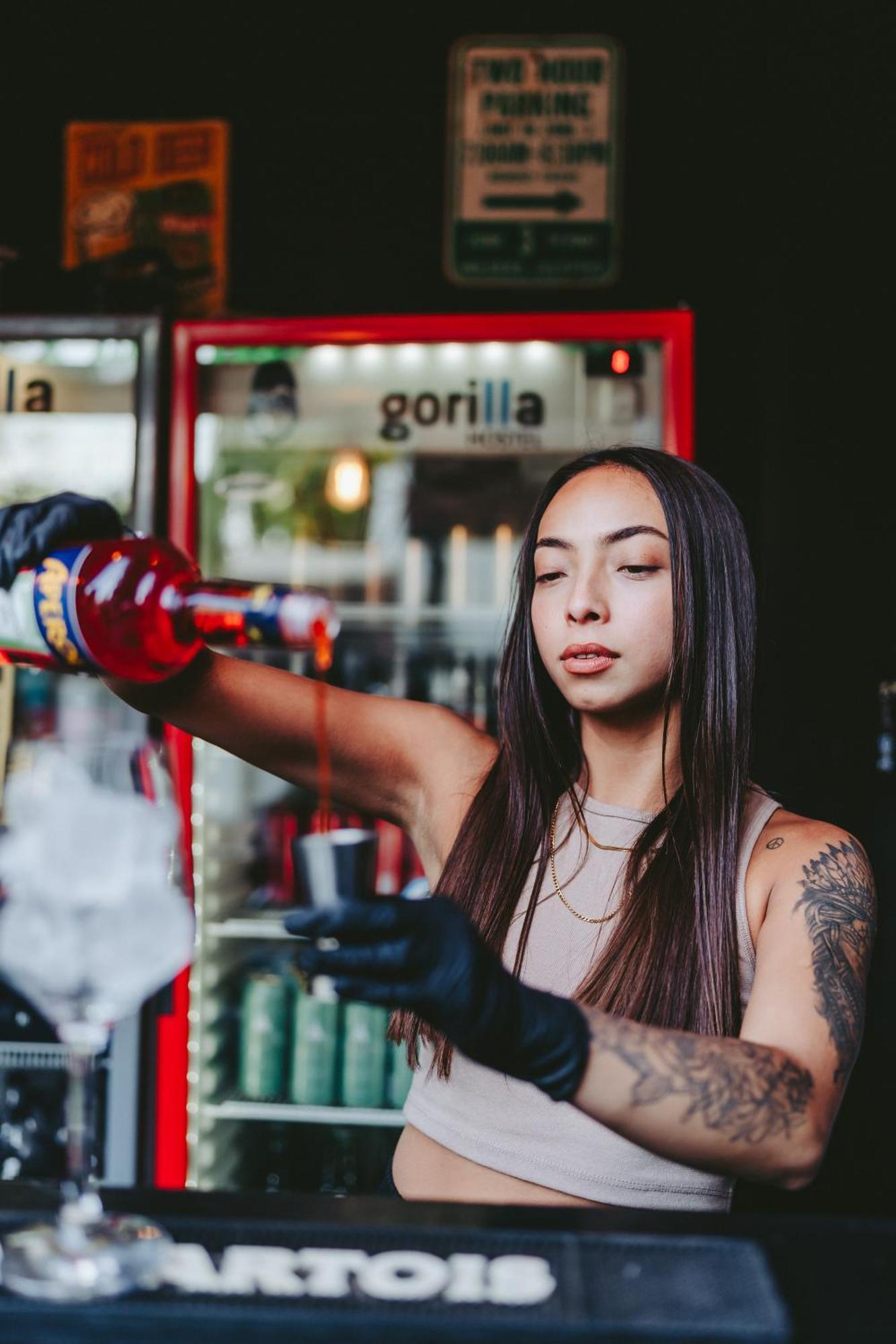 Gorilla Hostel Мендоса Екстериор снимка
